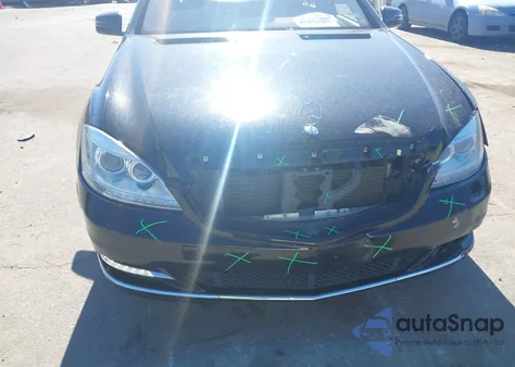 2011 Mercedes-Benz S 550 from USA, damaged, VIN WDDNG7BB7BA362371